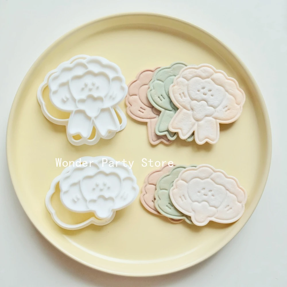 Mother’s Day Carnation Flower Cookie Cutter Flower Cookie Embossed Cookie Mold Thank You Letter Biscuit Stamp Party Pastry Tool
