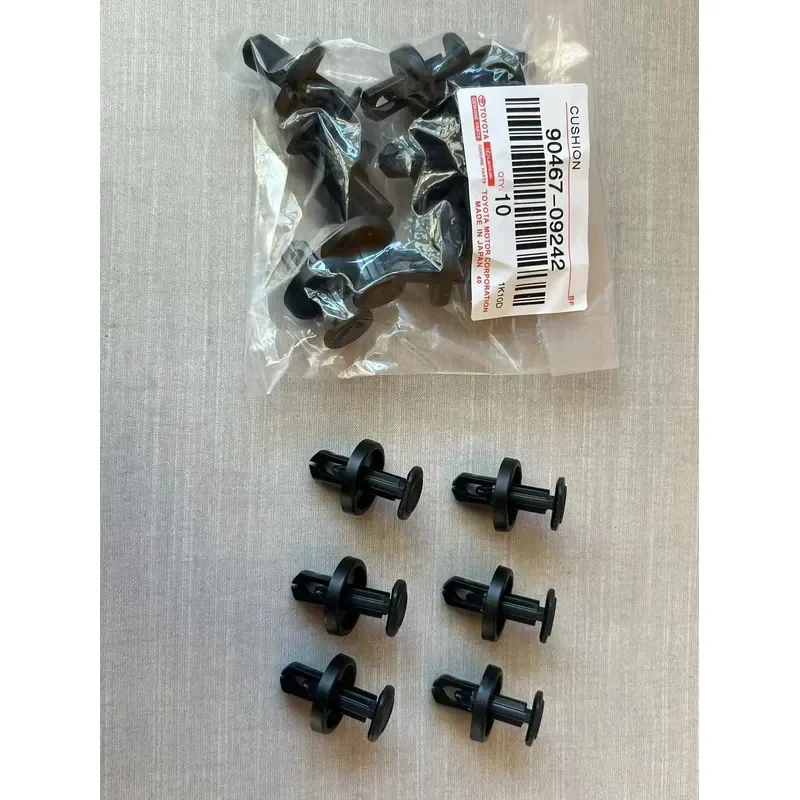 for Toyota Qianguo New Batch Deflector Rain Cover Buckle Engine Lower Guard Clip Brand New Original Replacement Parts