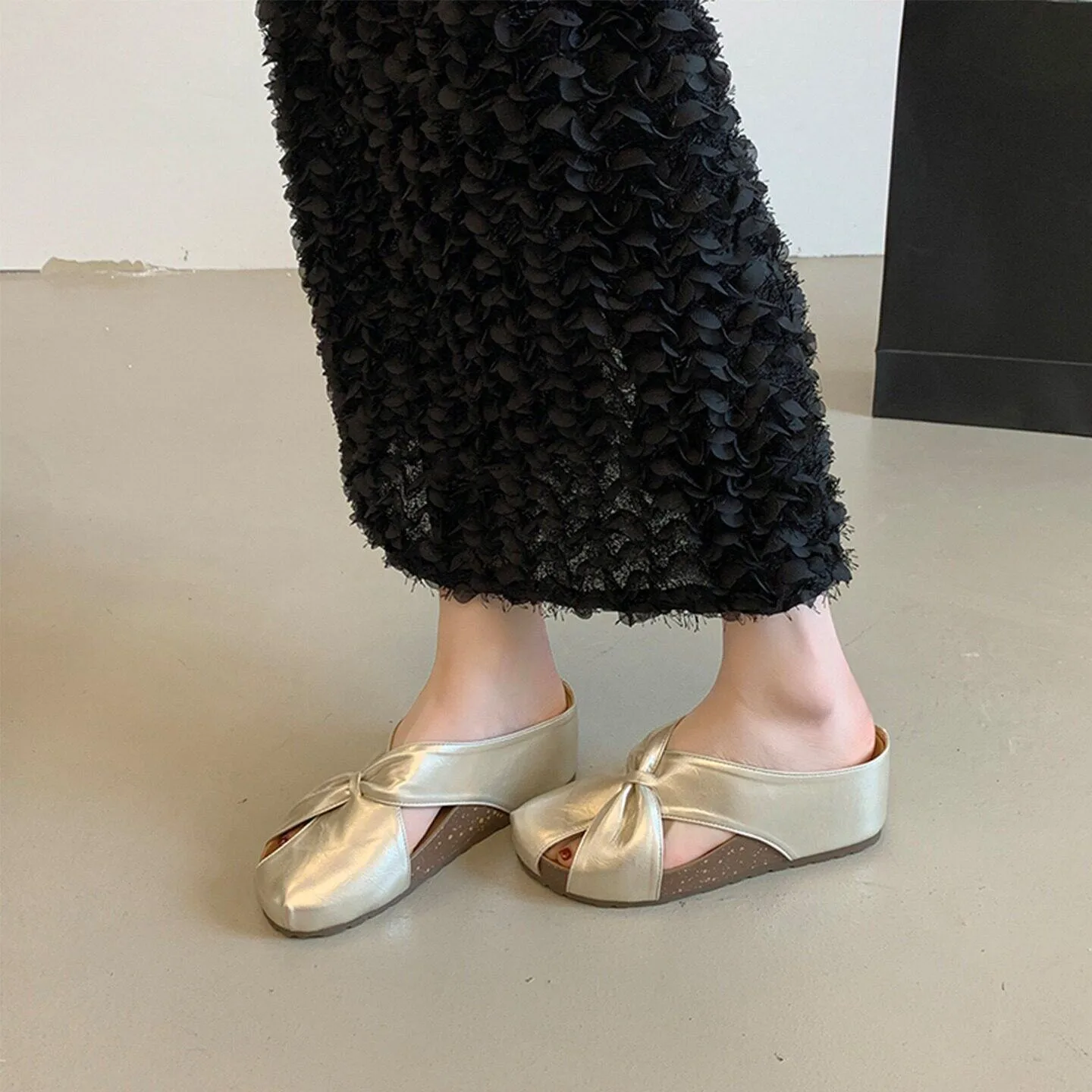 Metallic Wedge Sandals Women Cutout Bow Slippers Platform Thick Sole Closed Toe Mules Summer Outdoor Casual Beach Slides Shoes - view 3