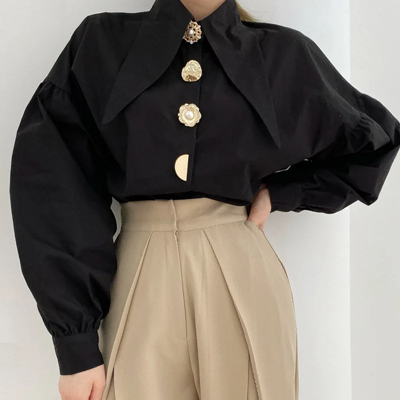 Koreanische schicke spitze Hals einzelne Perle Knopf weißes Hemd Dame Mode lose Puff Langarm Bluse lässig solide Tops für Frauen