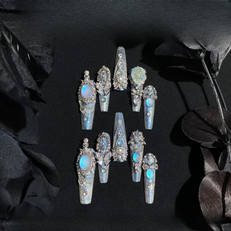 

Hand-worn manicure removable cat eye fairy mermaid Ji court white