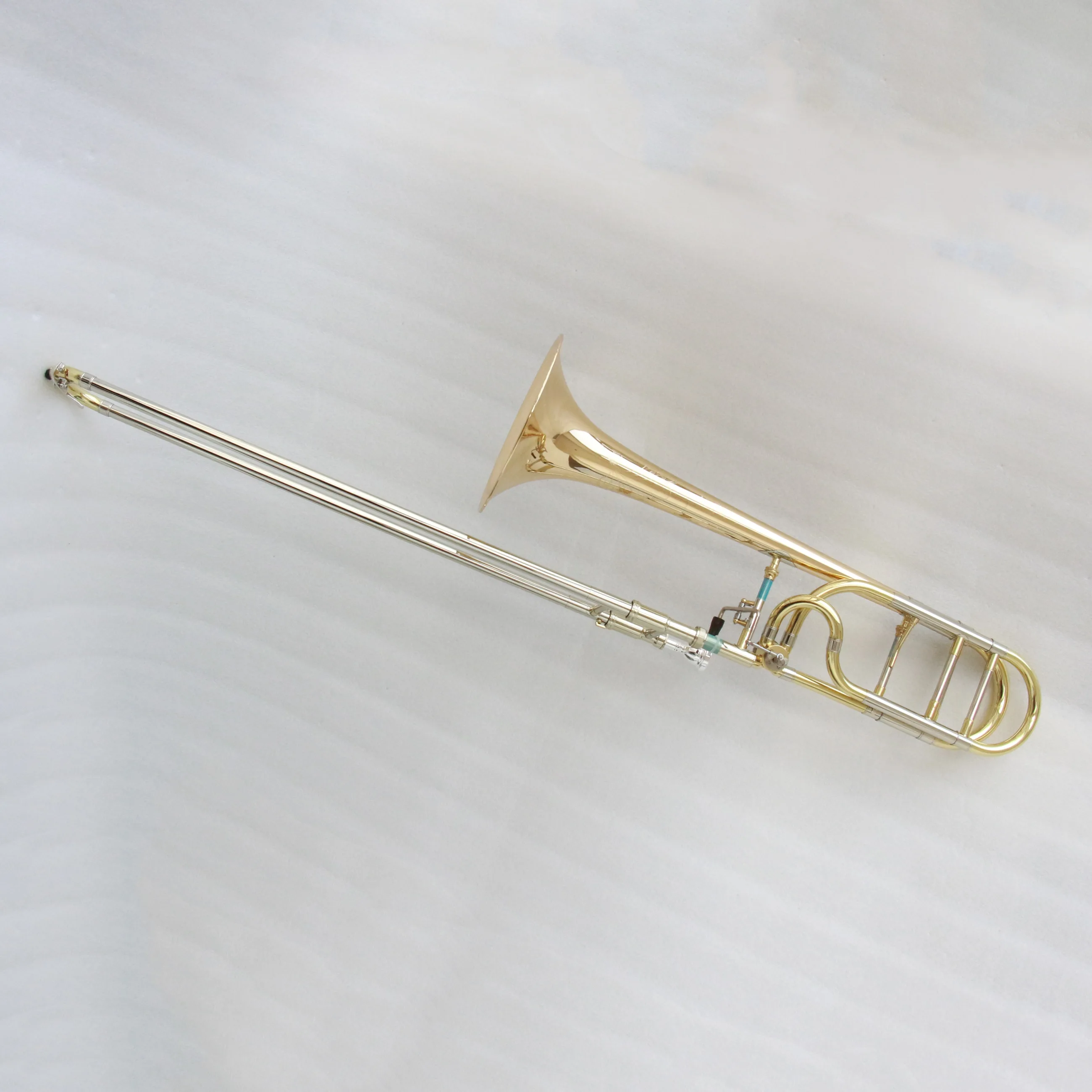 High Quality Tenor Trombone Chinese Factory Price Trombone Instrument Good Cost-performance Bb/F Trombone Tenor