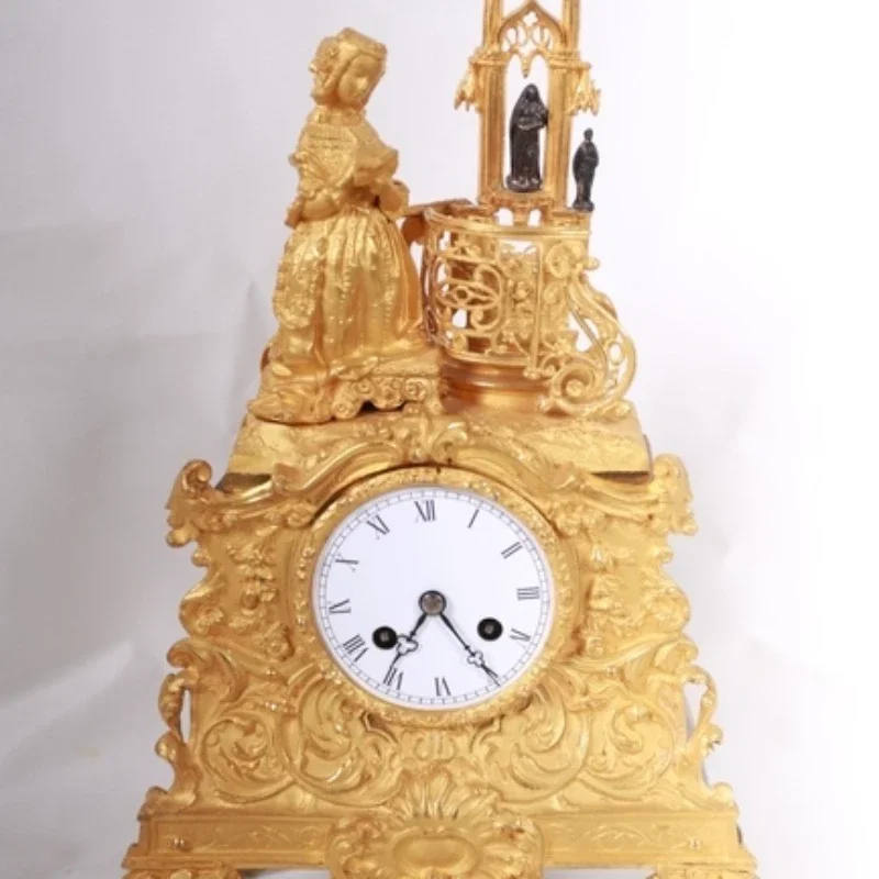 European style copper gilded sculpture in the Rococo, antique Western antique old clock