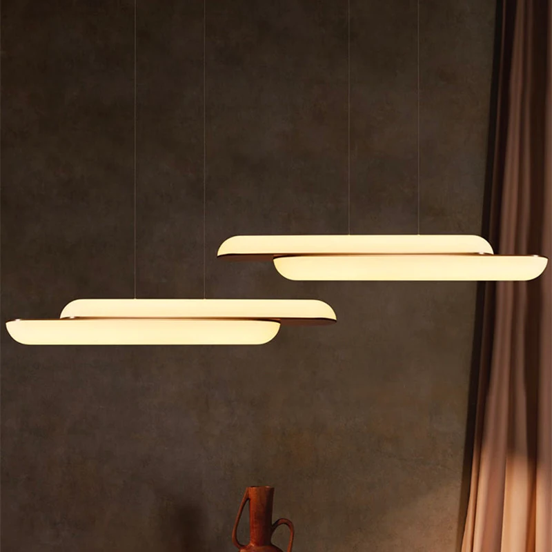 Northern Europe Unique Acrylic Pendant Light Luxury Brass Design Hanging Light for Living Room Bed Room Hotel