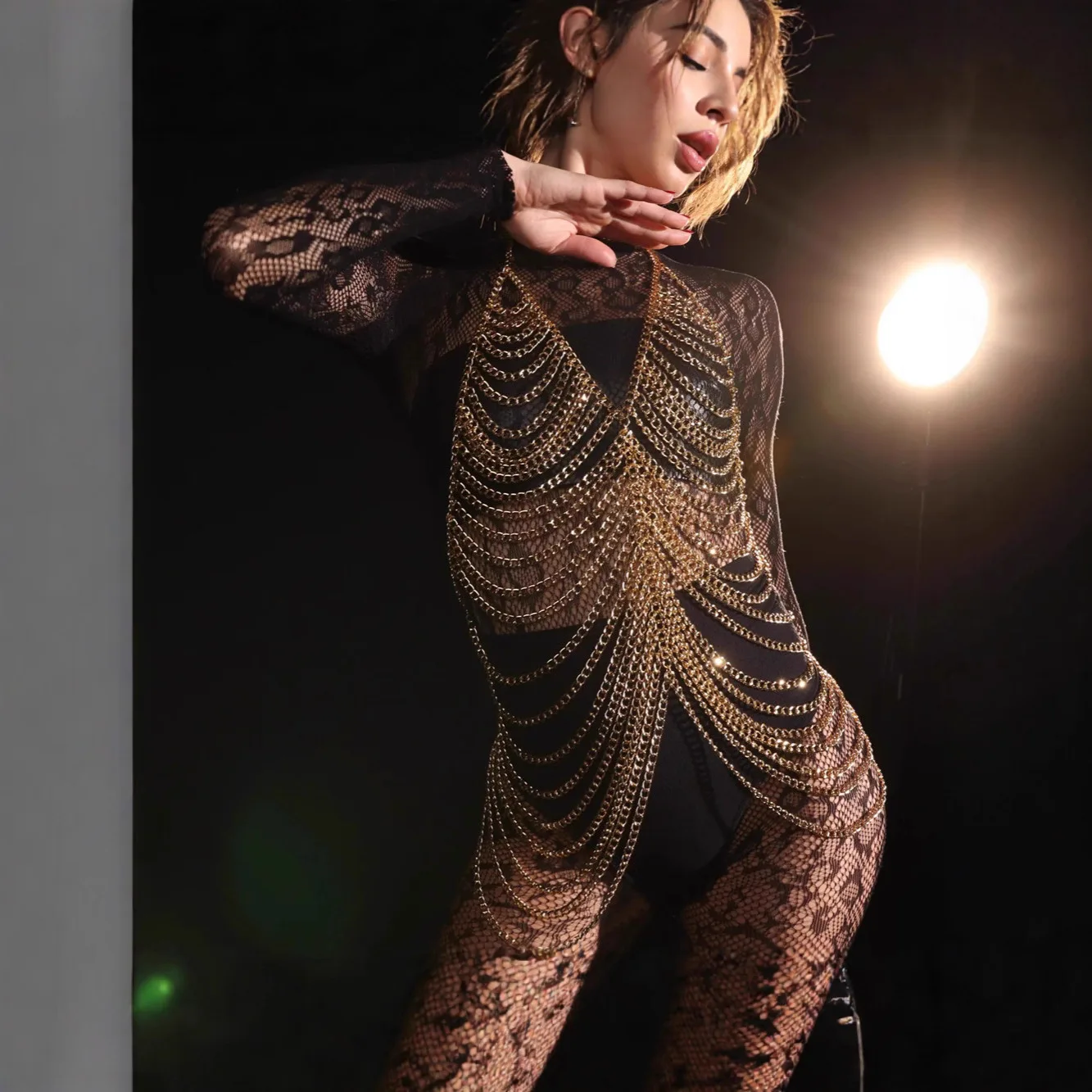 جديد النمط الأوروبي والأمريكي المعادن متعدد الطبقات سلسلة الصدرية قلادة مثير تانك الأعلى قلادة للفتيات الساخنة #2