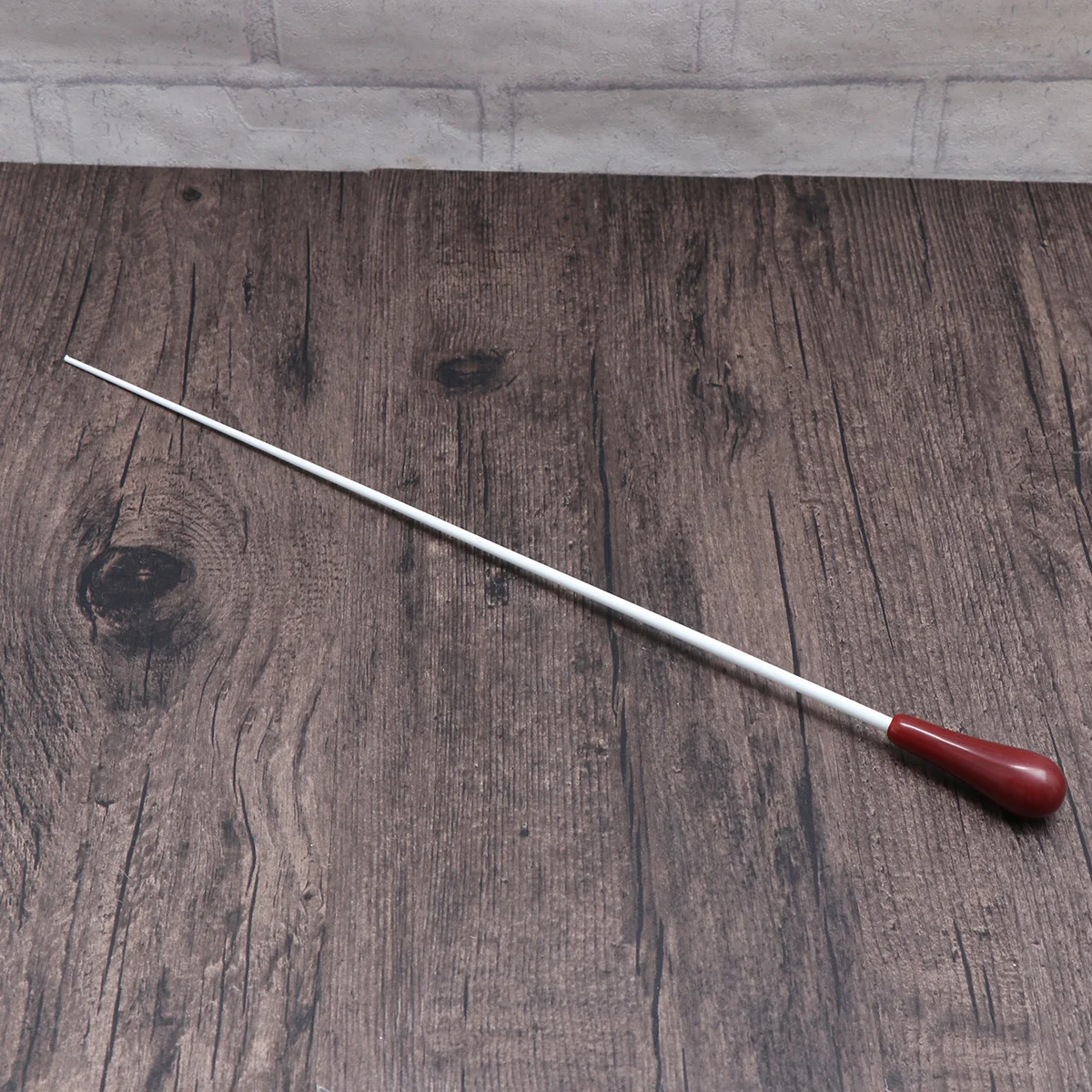 

Concert Baton in Red Resin Material for Music Performance and Orchestra Conducting Lightweight Balanced Baton for Musicians and