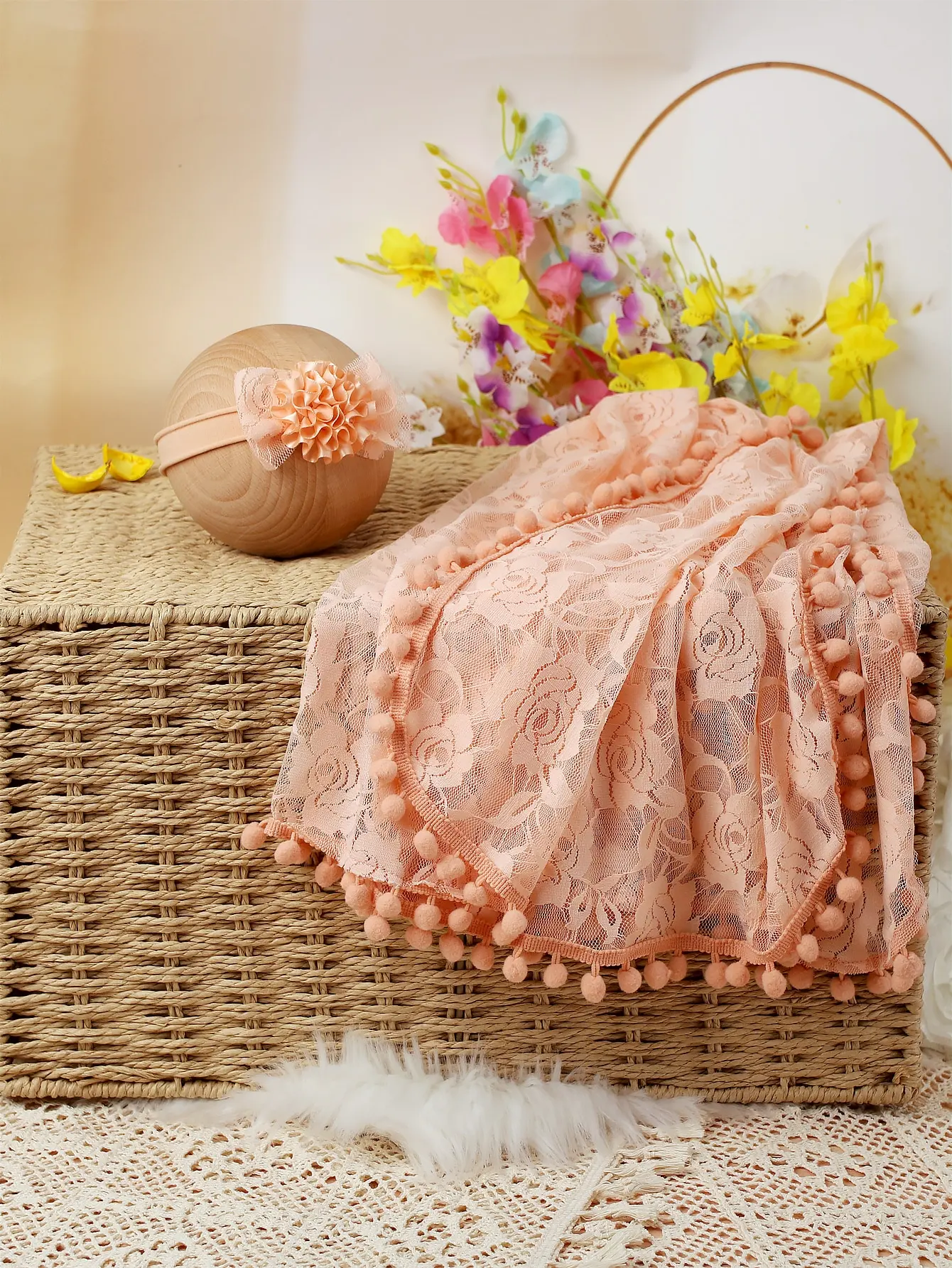 Ylsteed Newborn Photography Wrap Pink Beige Ball Fringe Lace Photo Shooting Swaddle Baby Photo Props