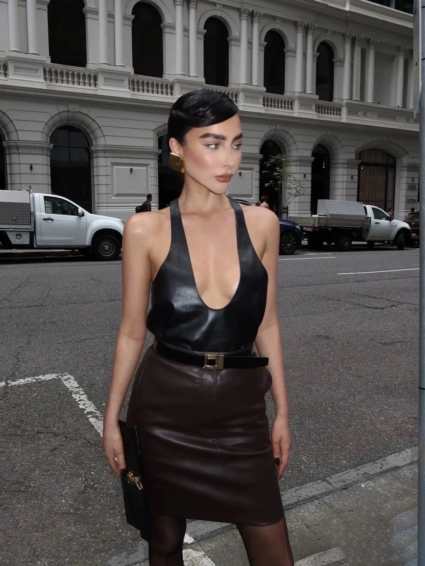 

Street Sle Sexy U-Ne Thin Strap PU Leather Vest Color Faion Svel Low Cut Top for Women Straight Tube pe