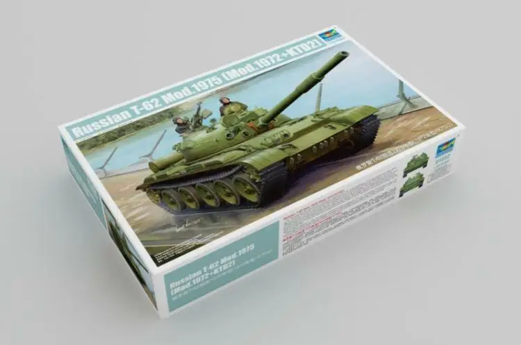 

Trumpeter 1/35 01552 Russian T-62 Mod.1975(Mod.1972+KTO2) assembly model