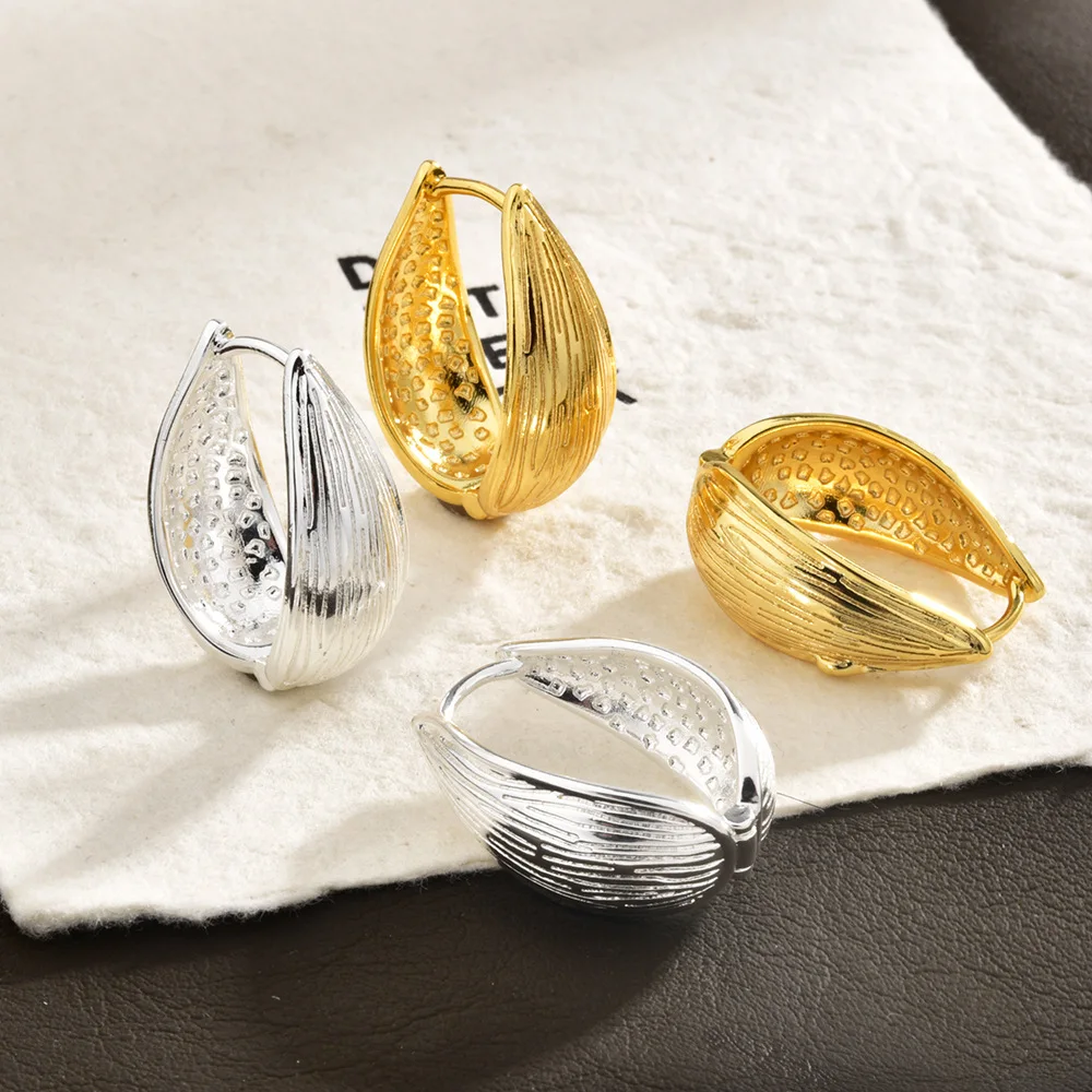 Hong Kong style trend double-sided texture willow leaf shape niche versatile water drop ear buckle temperament advanced sense ea