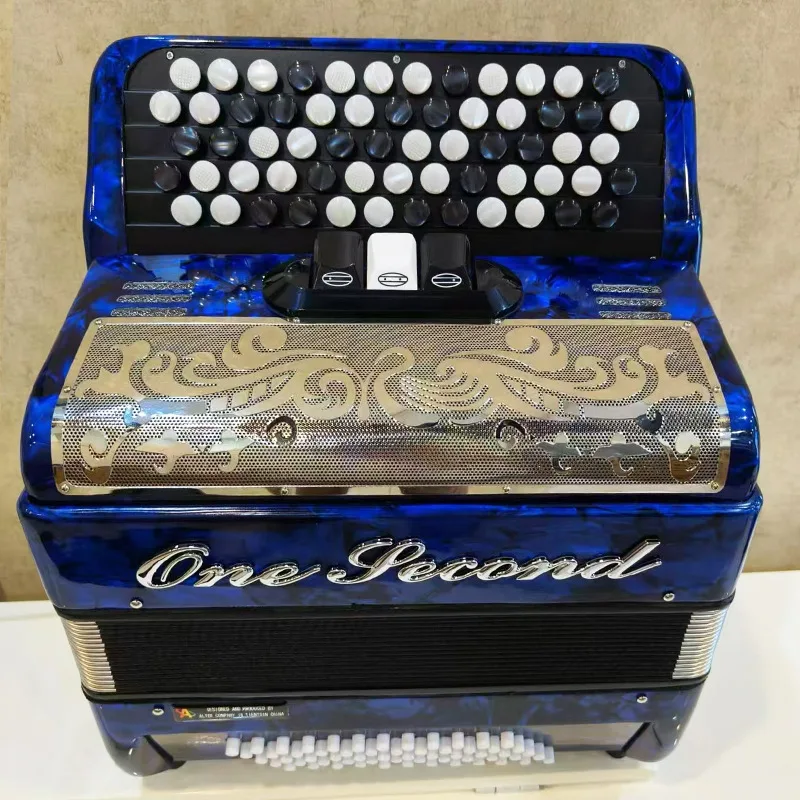 Accordion test Grade Beginner Children Adult 60/96 Bassbayan Accordion 60 Bass Red with a Voice Changer