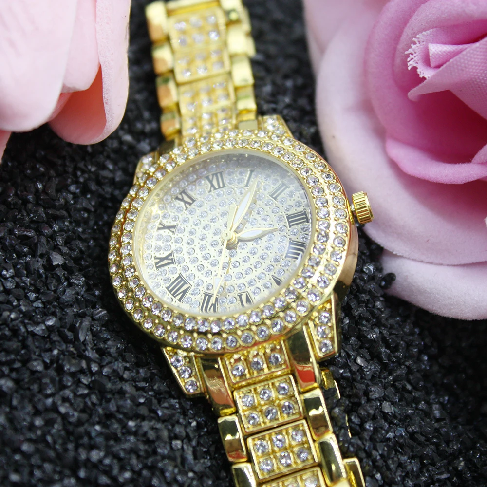 5ชิ้นชุดนาฬิกาแฟชั่นผู้หญิงใหม่กำไลข้อมือกล่องนาฬิกาข้อมือผู้หญิงชุดสง่างามนาฬิกา Femme สำหรับแฟนซีปาร์ตี้ของขวัญที่สมบูรณ์แบบ