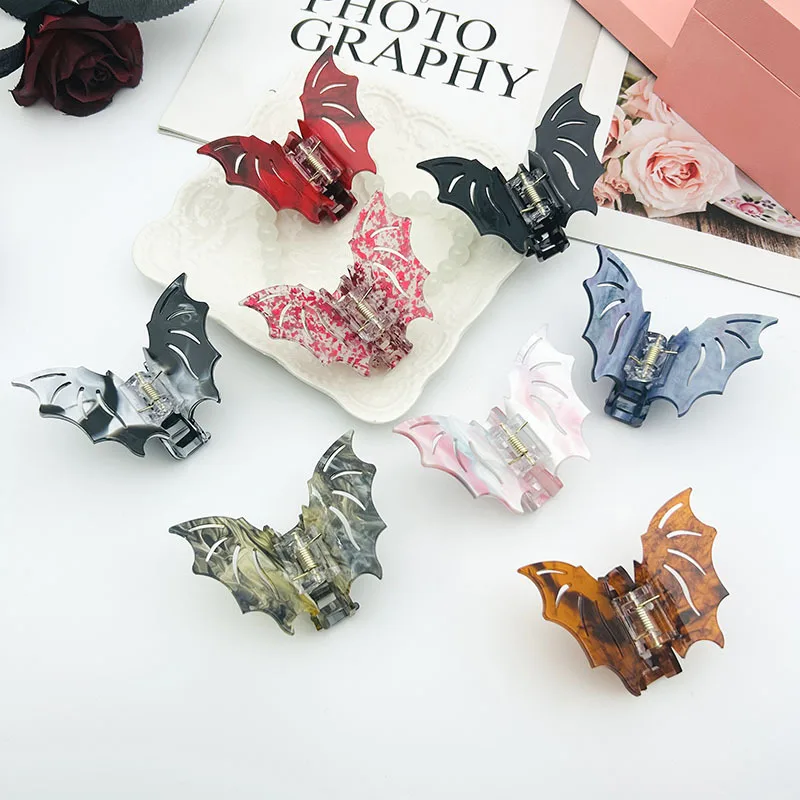 New Bat Hair Claw Halloween Hair Clip Funny Crab Hair Clip for Girl Hair Shark clip Fashion Claw Clip Hair Accessories for Women