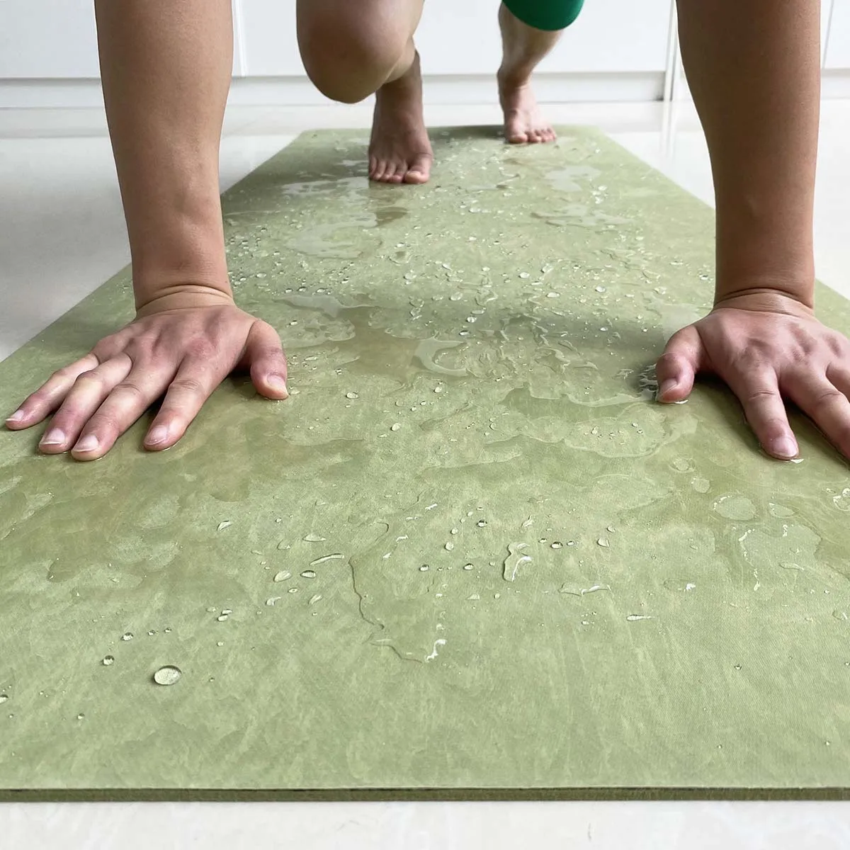 

100% Natural Rubber Yoga Mat 5mm Thick Most Durable Anti slip Yoga Mat Biodegradable Sustainable Eco Friendly Material Mat