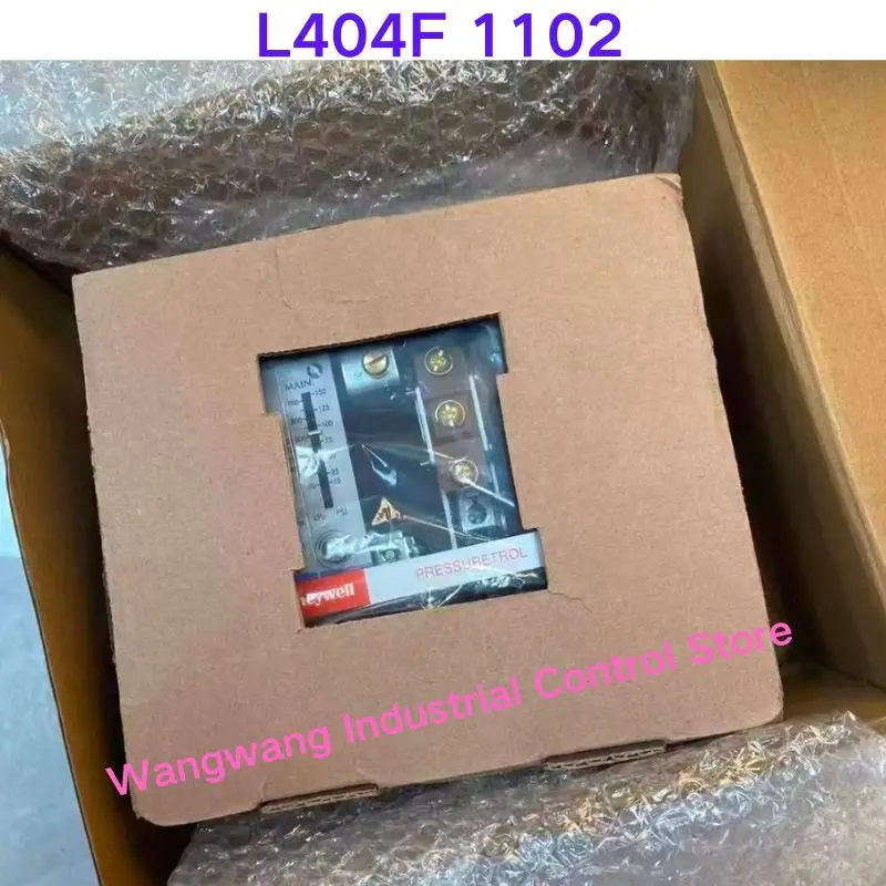 Brand-new  L404F 1102 steam pressure switch