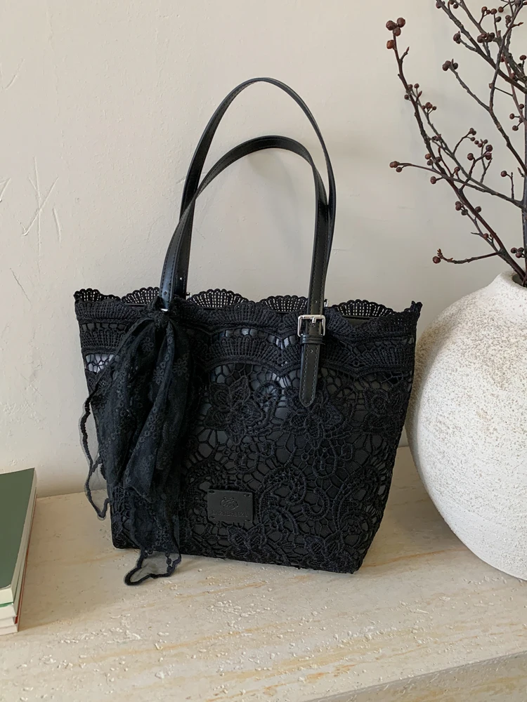 Elegant Black Lace … - image