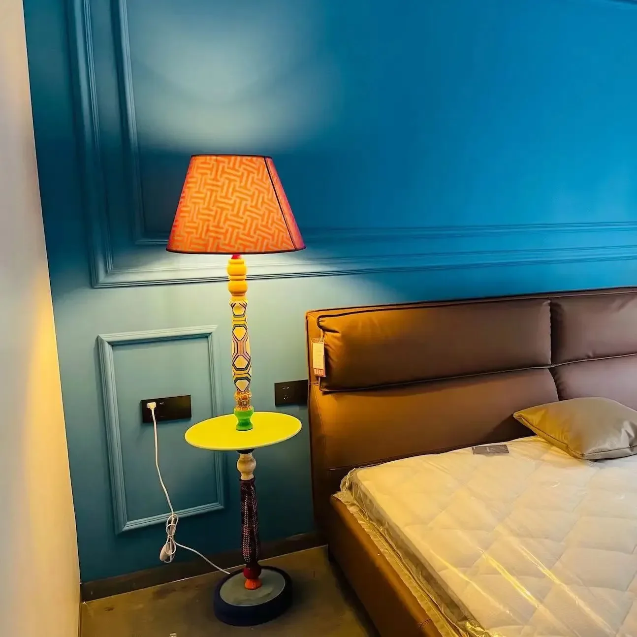 مصباح أرضي غايا، غرفة معيشة بسيطة، غرفة نوم حديثة، إبداع أوروبي، مصباح أرضي، مصباح رأسي