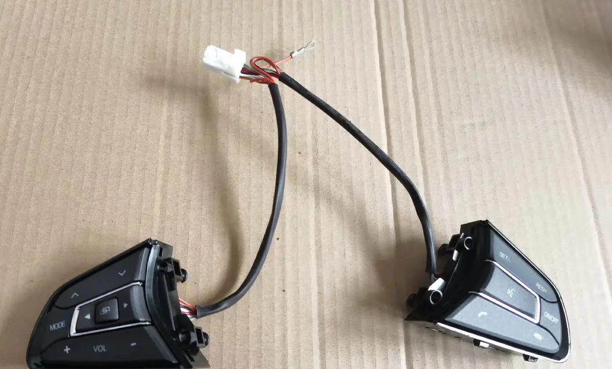 

Кнопка-переключатель многофункционального рулевого колеса для Chery Tiggo 2/3X Arrizo 5: аудио, Bluetooth, круиз-контроль