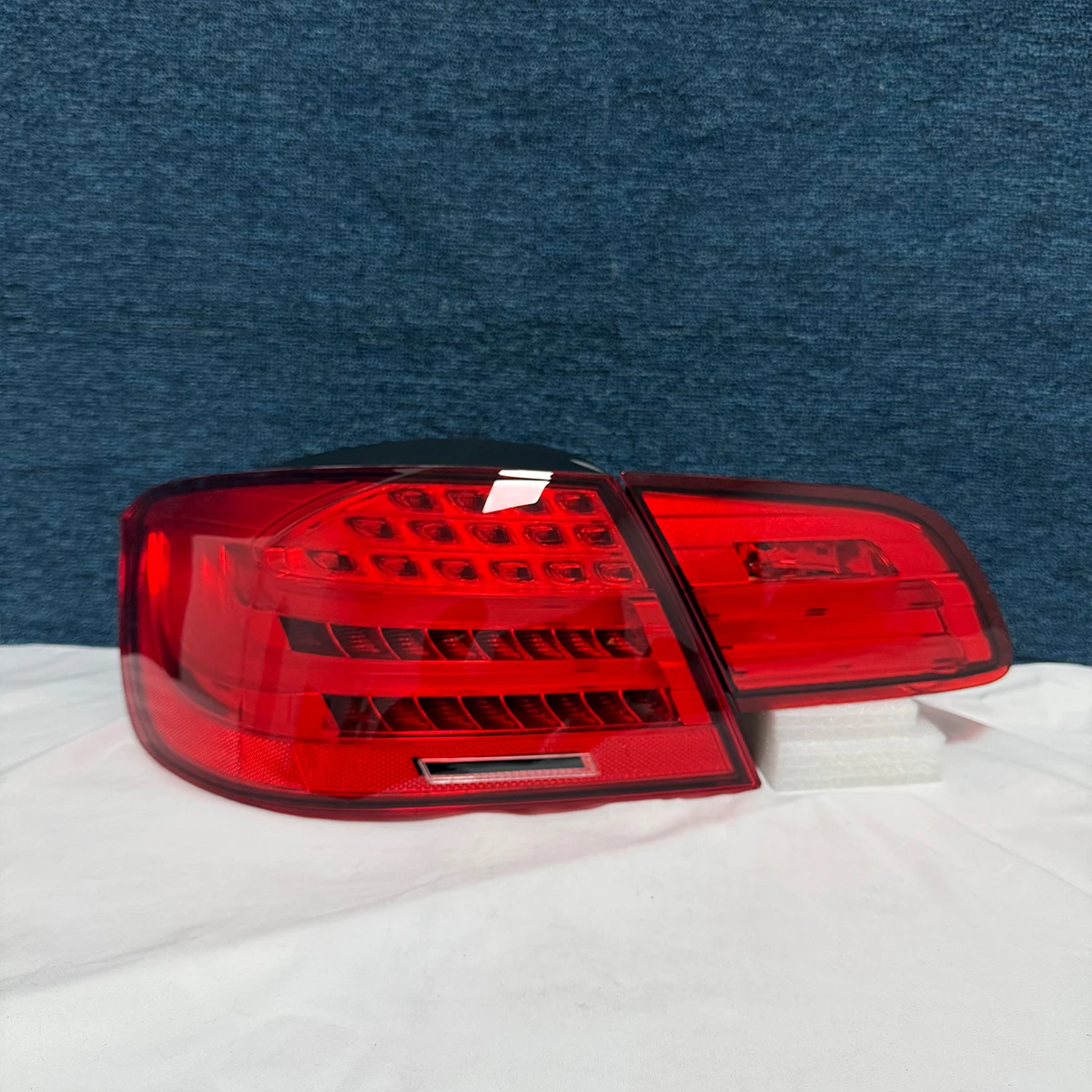 LED LCI Rear Tail Lights For BMW 3 Series M3 E93 2006-2013 Plug And Play Canbus Smoked Lens Sequential Turn Lamp Replacement view 3