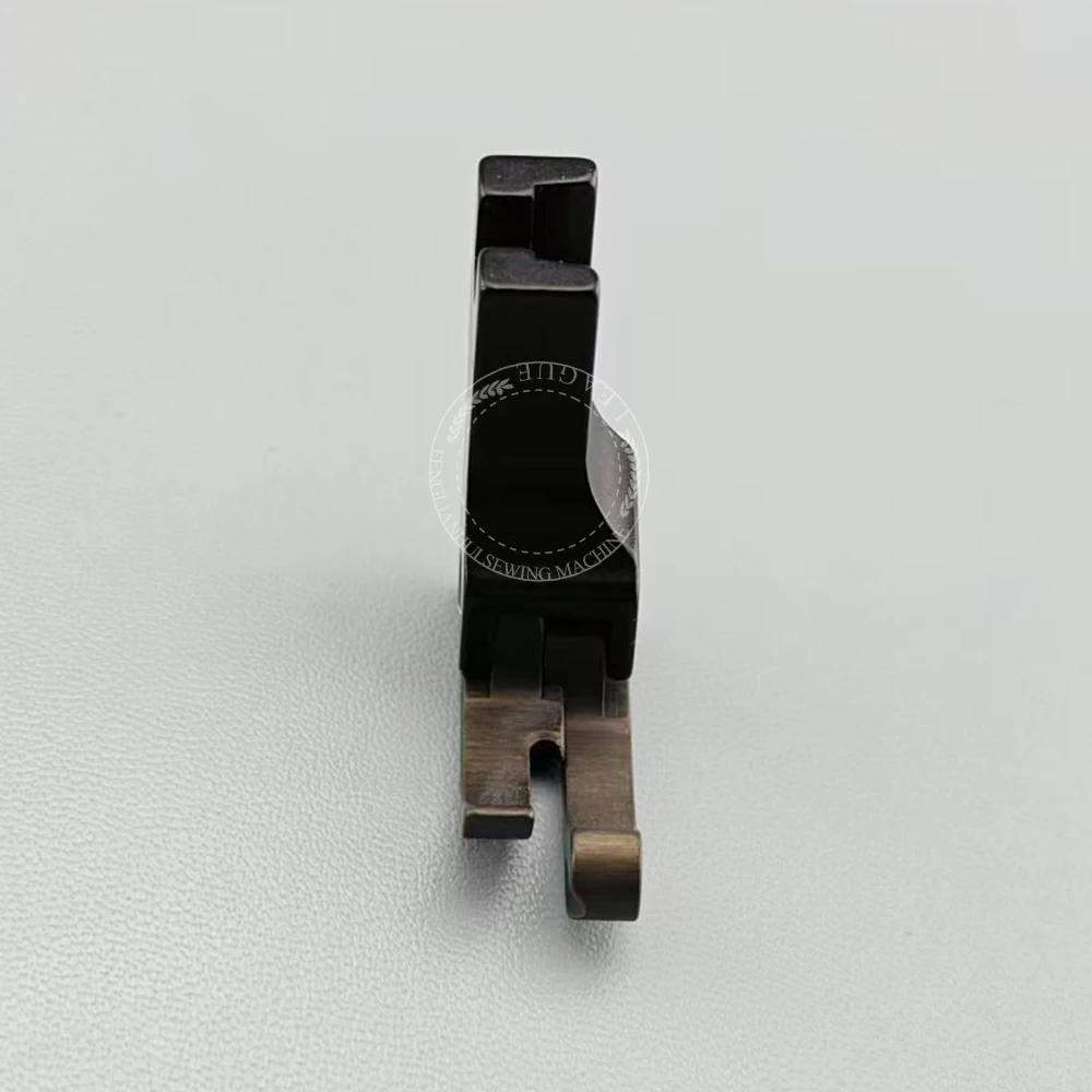RF1/32N Compensating Teflon Presser Foot Hard Oxidized Anti-Static for Single Needle Lock-Stitch Sewing Machine Parts CR1/32N