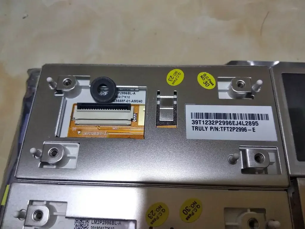

4.2 Inch LCD Display TFT2P2996-E For Hyundai Car Screen Repaiment LM2996BL-A