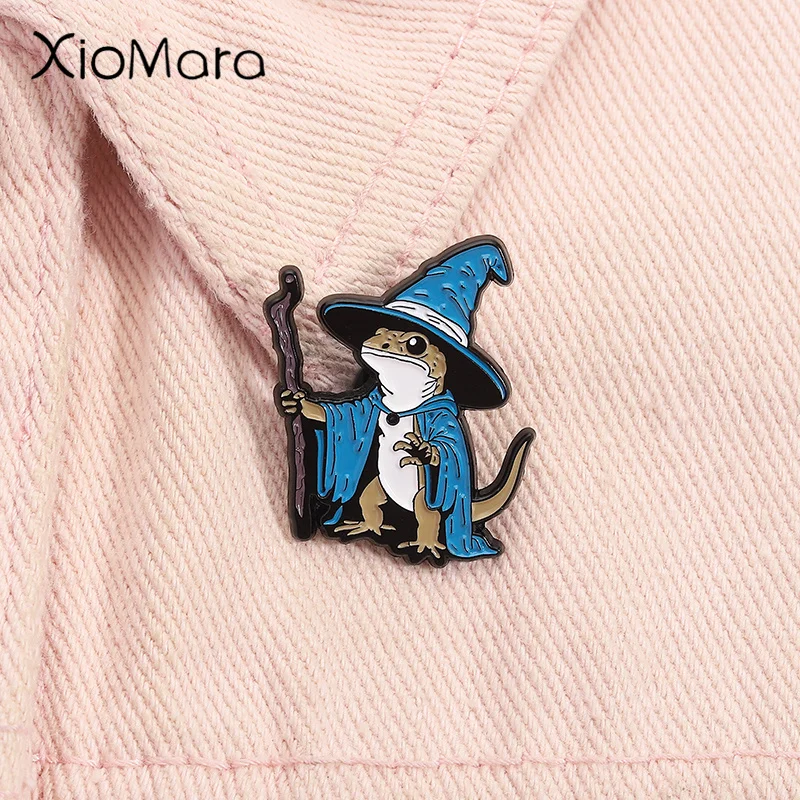 Cute Lizard Wizard Pin Cartoon Animal Reptiles Magic Wand Metal Brooch Lapel Backpack Badge Jewelry Gifts For Friends