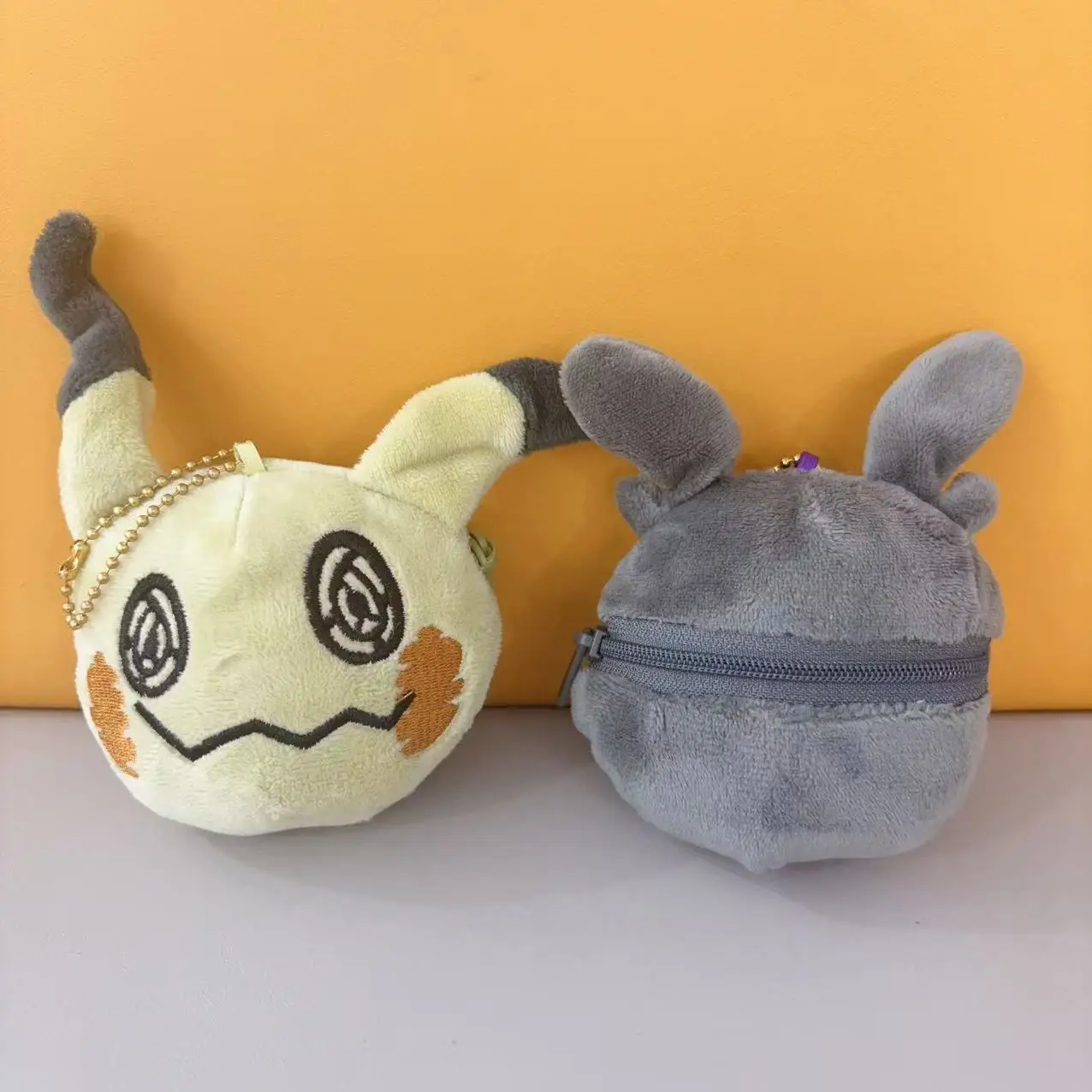 ตุ๊กตาโปเกมอน Charizard Bulbasaur Plush พวงกุญแจถุงของขวัญคริสต์มาสและการตกแต่งสำหรับเด็ก