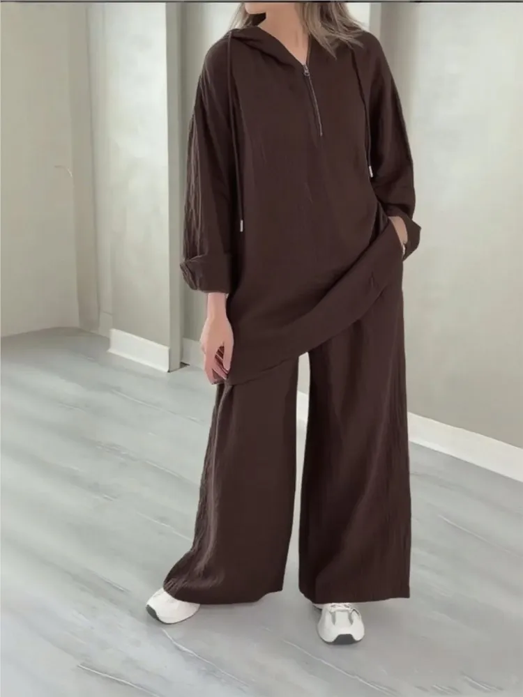 New Autumn And Winter Hooded Half-zipper Top Wide-leg Pants Large Size Suit Fashionable Casual Loose Solid Color Trousers Set
