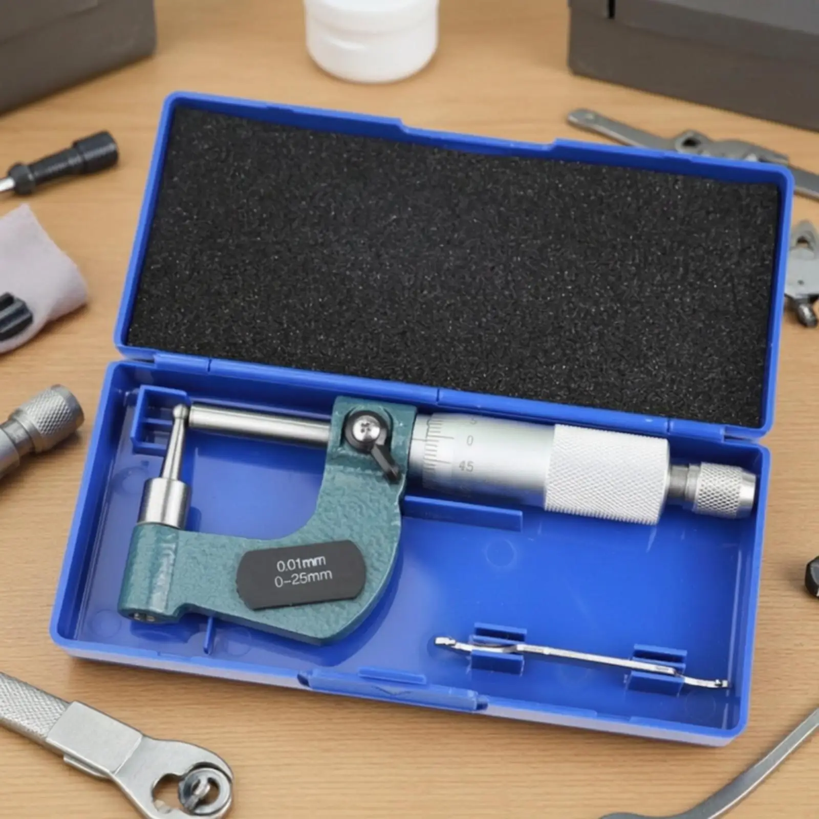 Precision Measurement Outside Micrometer Caliper 0-25mm Hard Alloy Blue Finish with Protective Case for Machining Fabrication