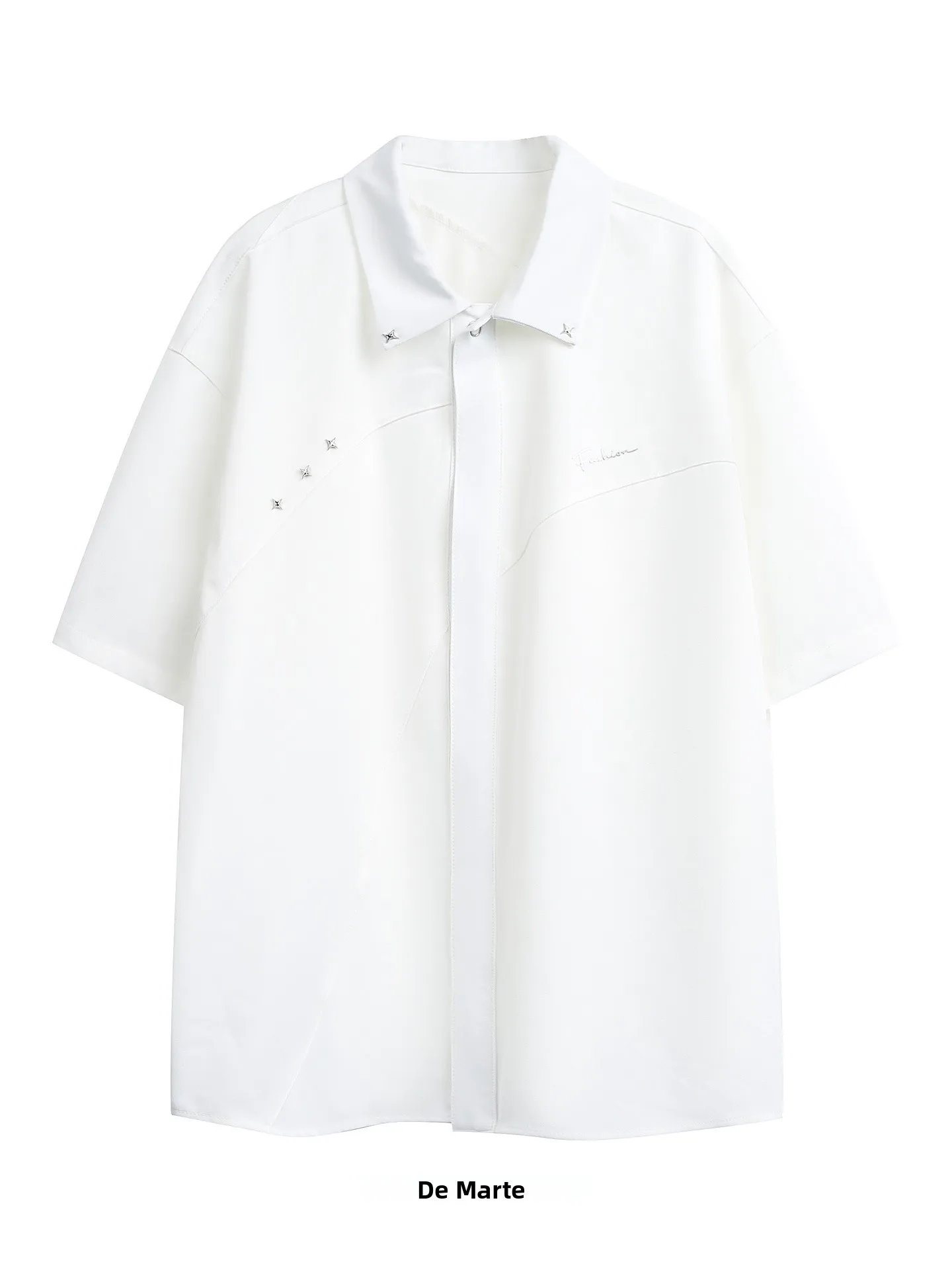 chemise-ample-a-manches-courtes-couleur-unie-printemps-2026-vetement-decontracte-et-tendance-pour-homme-accessoire-de-mode-poche-mouchoir