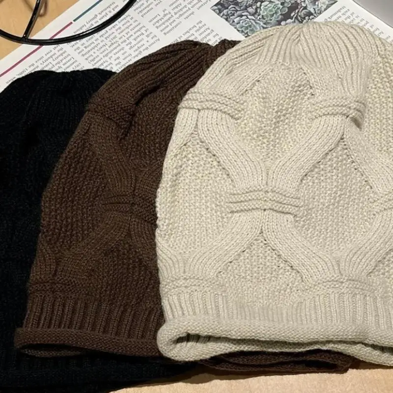 Autumn Winter Rolled Edge Knitted Cap Fashion Women's Outside Sports Cold Protection Warm Beanie Hat〔CC55〕