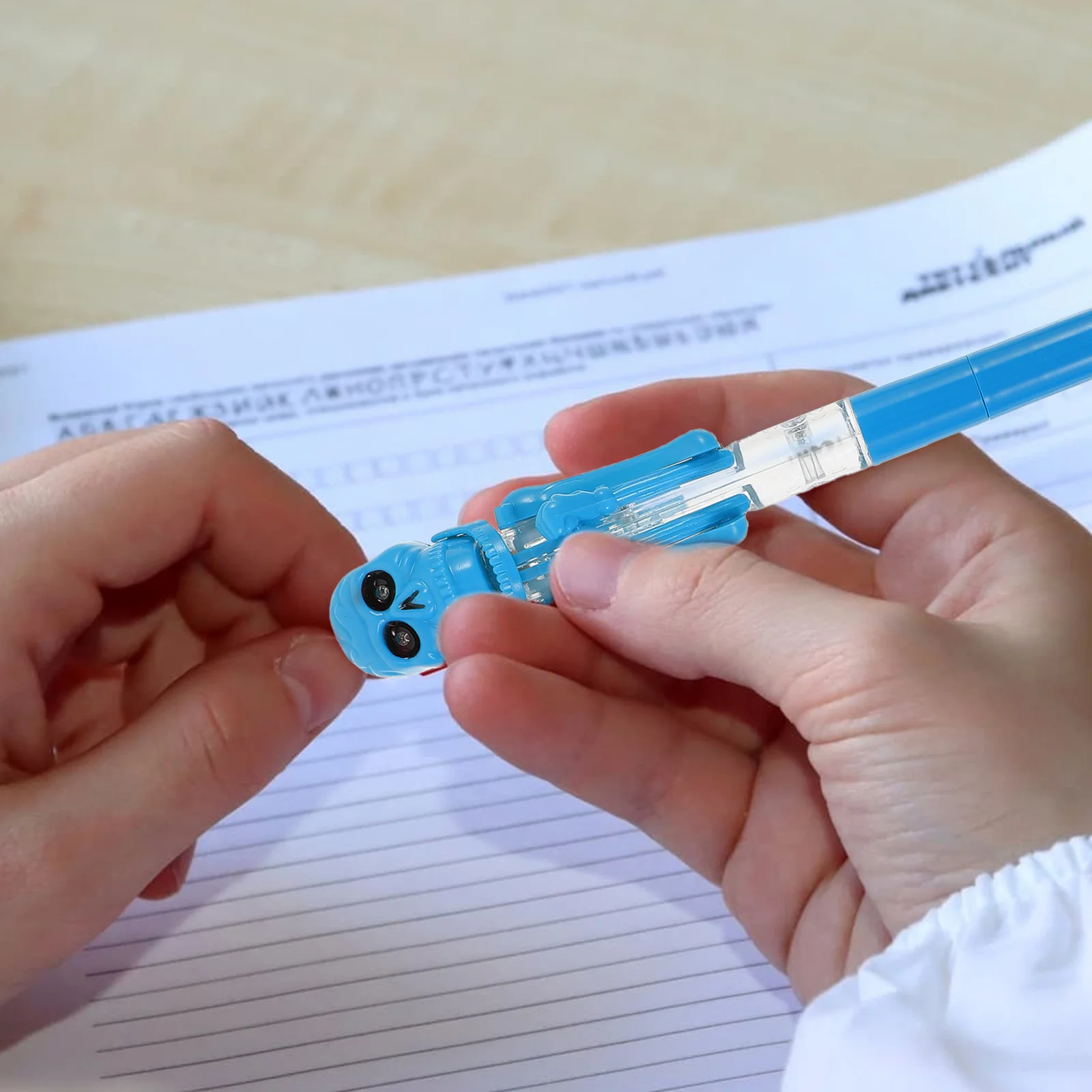 

3 шт., светящаяся ручка на Хэллоуин, шариковые ручки с тыквой для студентов, вечерние канцелярские принадлежности, шариковые ручки, декор, подарок