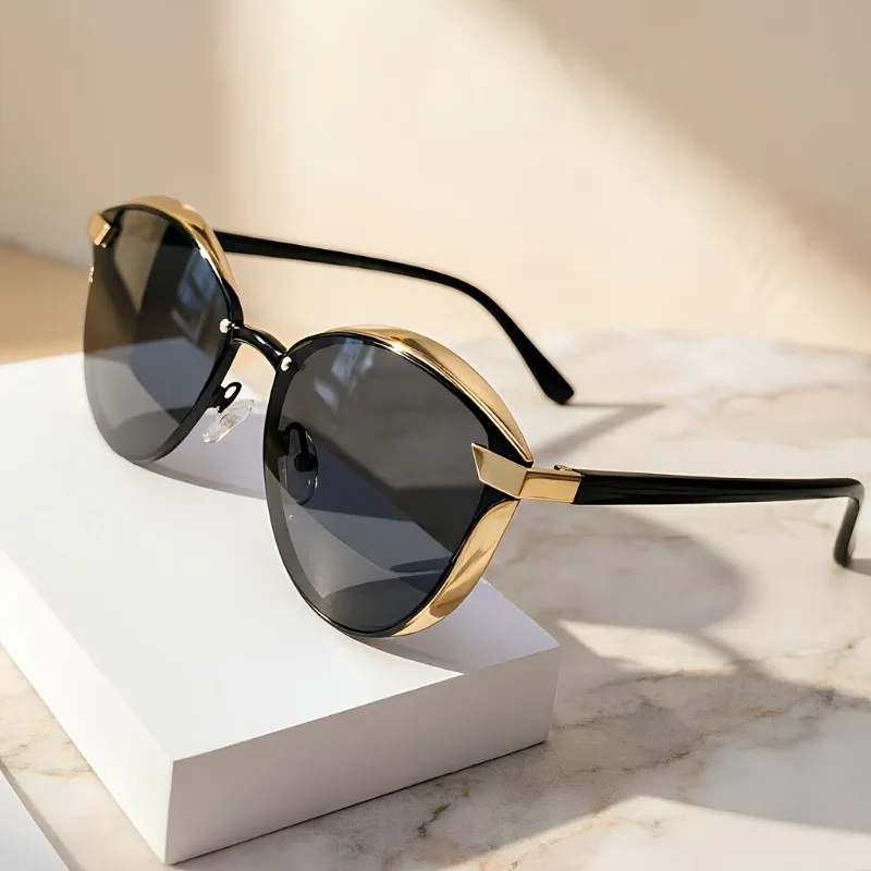Modische Damen-Sonnenbrille, Personalisierte Metall-Katzenaugen-Form, Großer Rahmen, Stylische Urlaubs-Sonnenschutzbrille