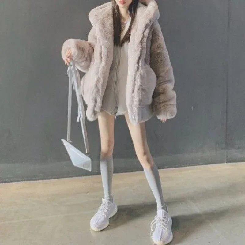 Female Winter Faux Beaver Rabbit Fur Hooded Cotton-padded Clothes Thickening for Warmth Fashion Loose Overcoat Fluffy Coat