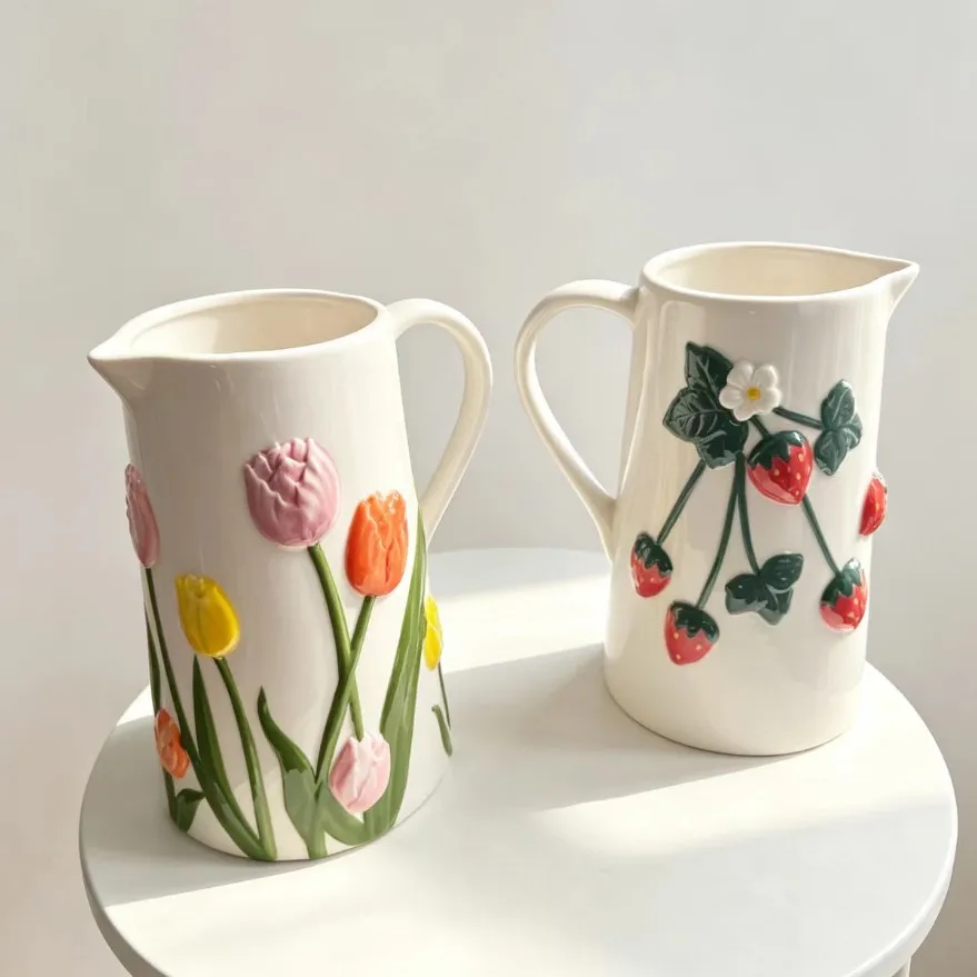 Hand-painted Ceramic Tulip Vase. Suitable for Hydroponic Cultivation of Large-sized Flowers. Multi-purpose Decoration.