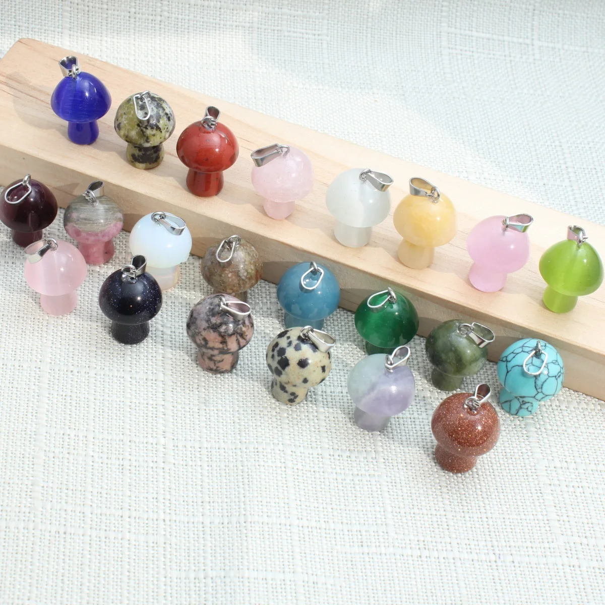 15x20mm Natural Semi-Semi-Jewelry Mushroom Shape Pendant Fashion Simple DIY Jewelry Accessories