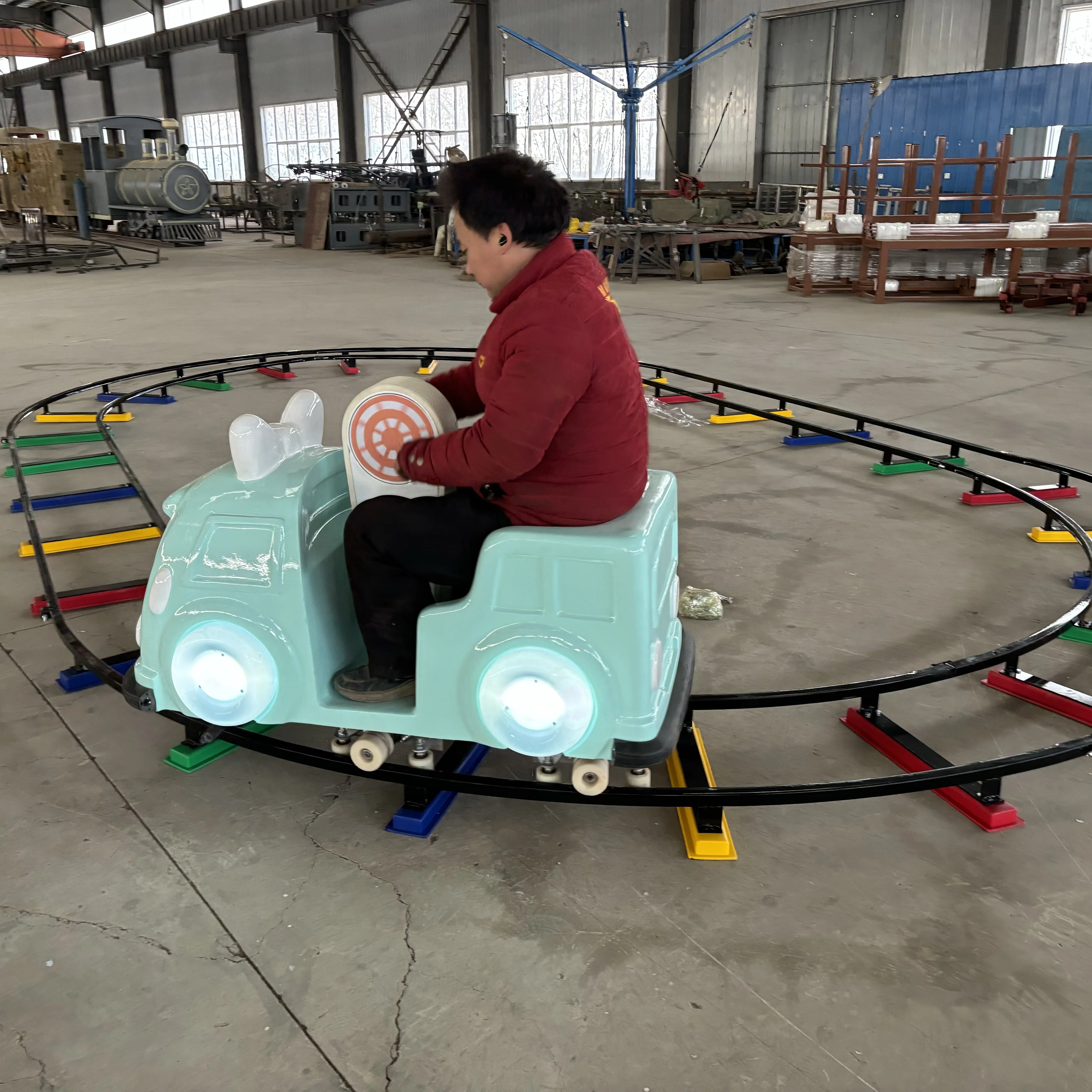 

Real electric hand crank mini train indoor fiberglass park cycling track education rides kindergarten garden