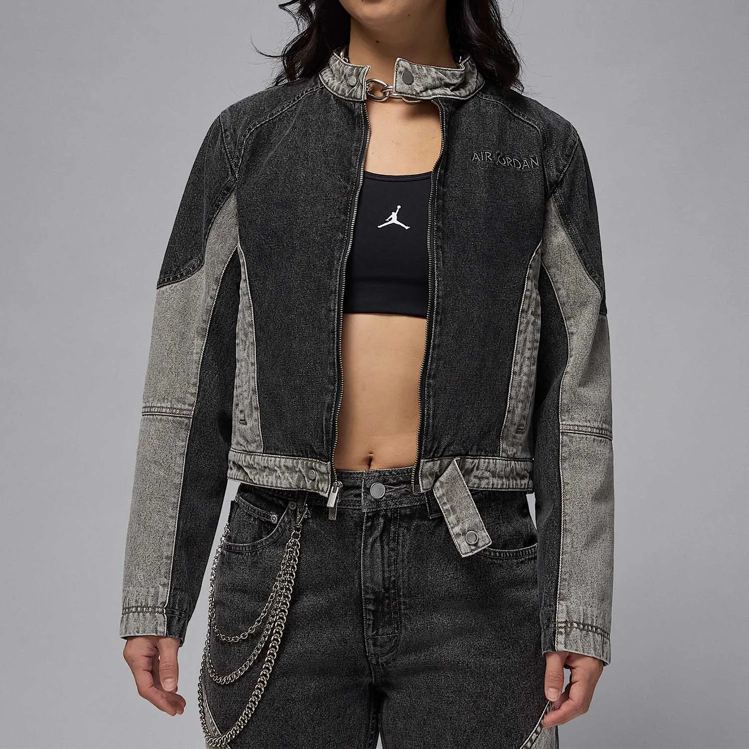 

Официальная женская лоскутная куртка Nike Air Jordan с воротником-стойкой HF9426-010