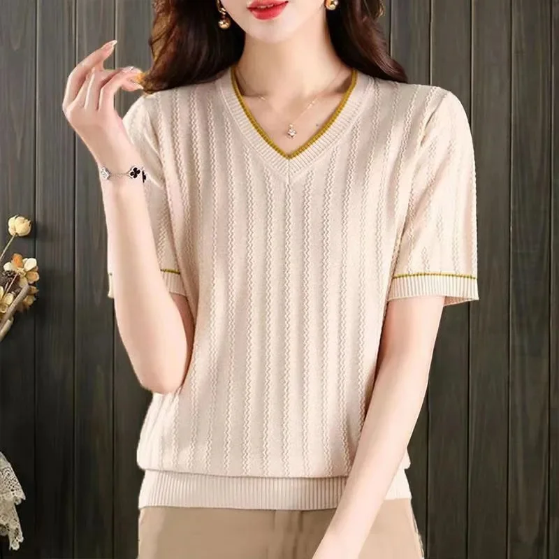 

Spring Autumn Women Sweaters Short Sleeves V-neck Bottoming Shirt Knitwear 2024 Summer Camel Green Pullovers Korean Jumpers