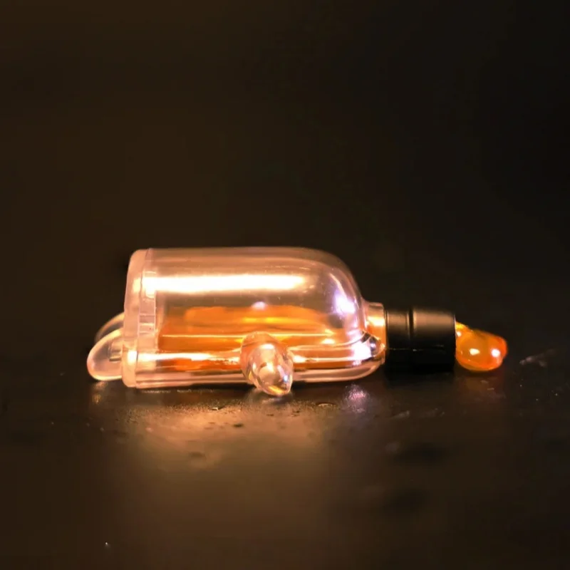 متوفر في المخزون كواليا كبسولة اللعب الإبداعية في حالة سكر زجاجة النبيذ نصيحة الزجاج مصغرة التميمة الشكل مرت مكتب السيارة الحلي #6