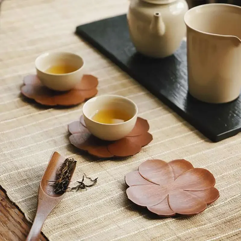 

Walnut Wood Coaster Flower Petal Cushion Kungfu Tea Cup Mat Home Resistant Drink Mat Coffee Cup Pad Table Decorative Kitchen