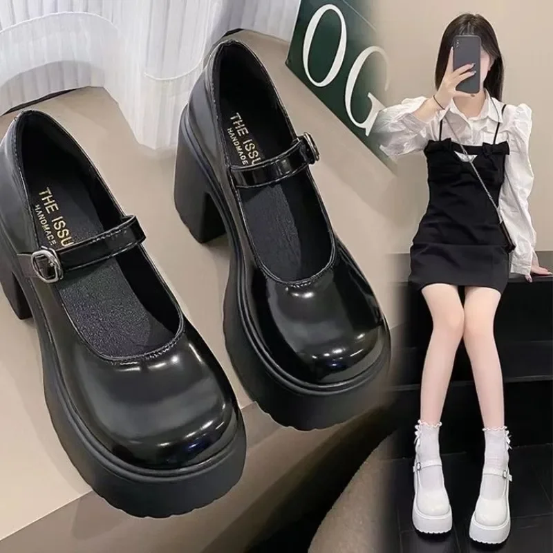 Moda nova sola grossa retro único botão cinta sapatos femininos versátil salto grosso plataforma à prova dwaterproof água único sapato feminino