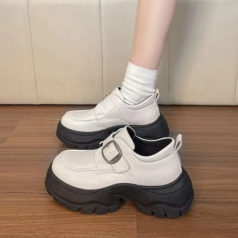

Women Spring Autumn New Leather Wedges Shoes Thick Sole Round Toe Buckle Strap Fashionable Height Increasing Casual shoes