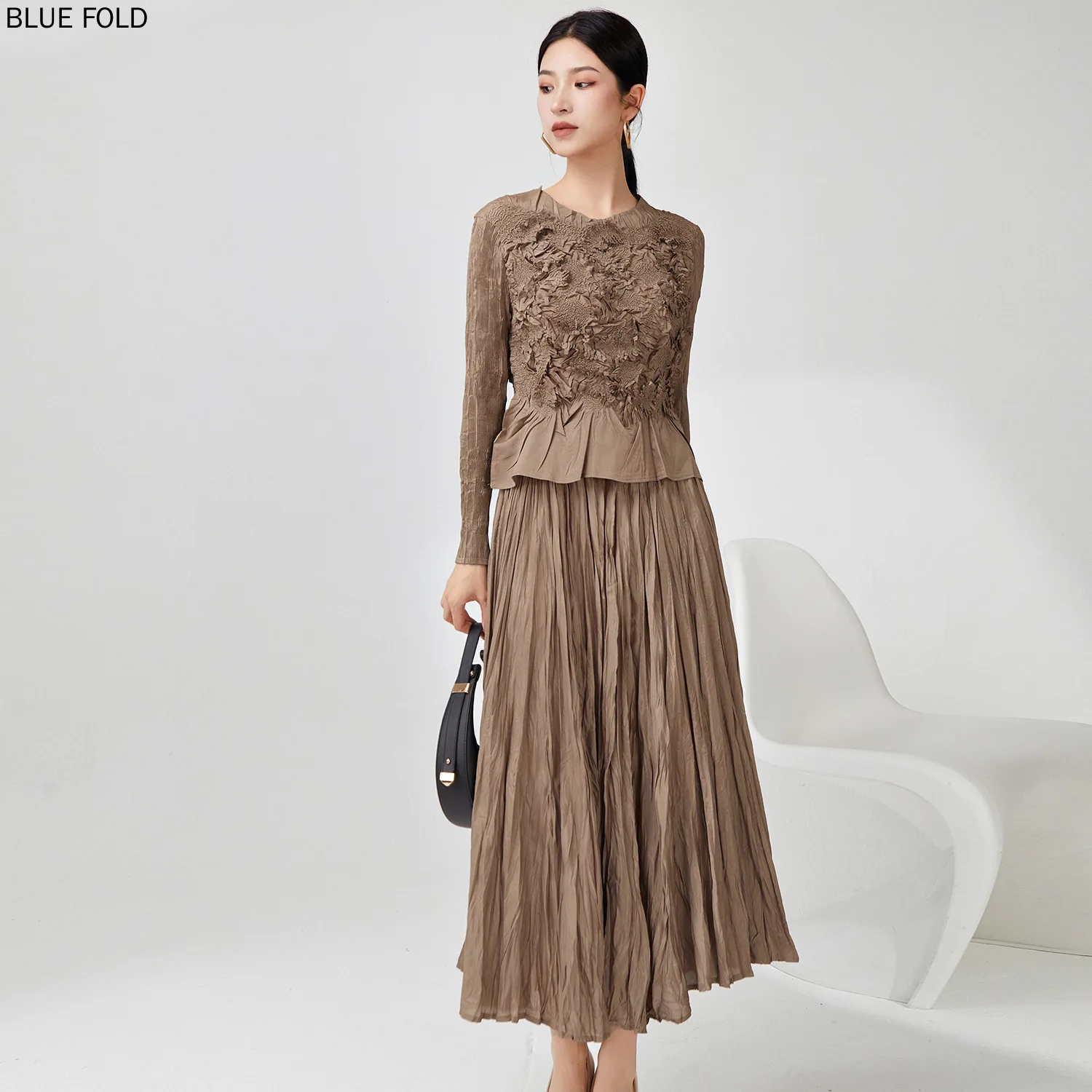 

MIYAKE Pleated Set for Women High-end Casual Autumn Long-sleeved Top Fashionable Skirt Two-piece Suit Two Piece Set for Women