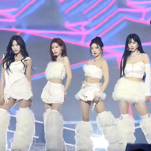 Fashion Jazz Dance Clothing Women Singer Group Kpop Outfit White Top Skirt Gogo Dancer Costume Stage Performance Wear DWY9755