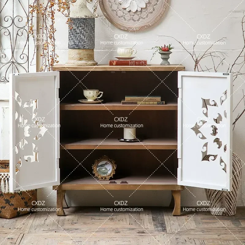 Retro Solid Wood Dining Side Cabinet Hollow Engraved Hallway Storage Cabinet Living Room Decorative Double Door Locker
