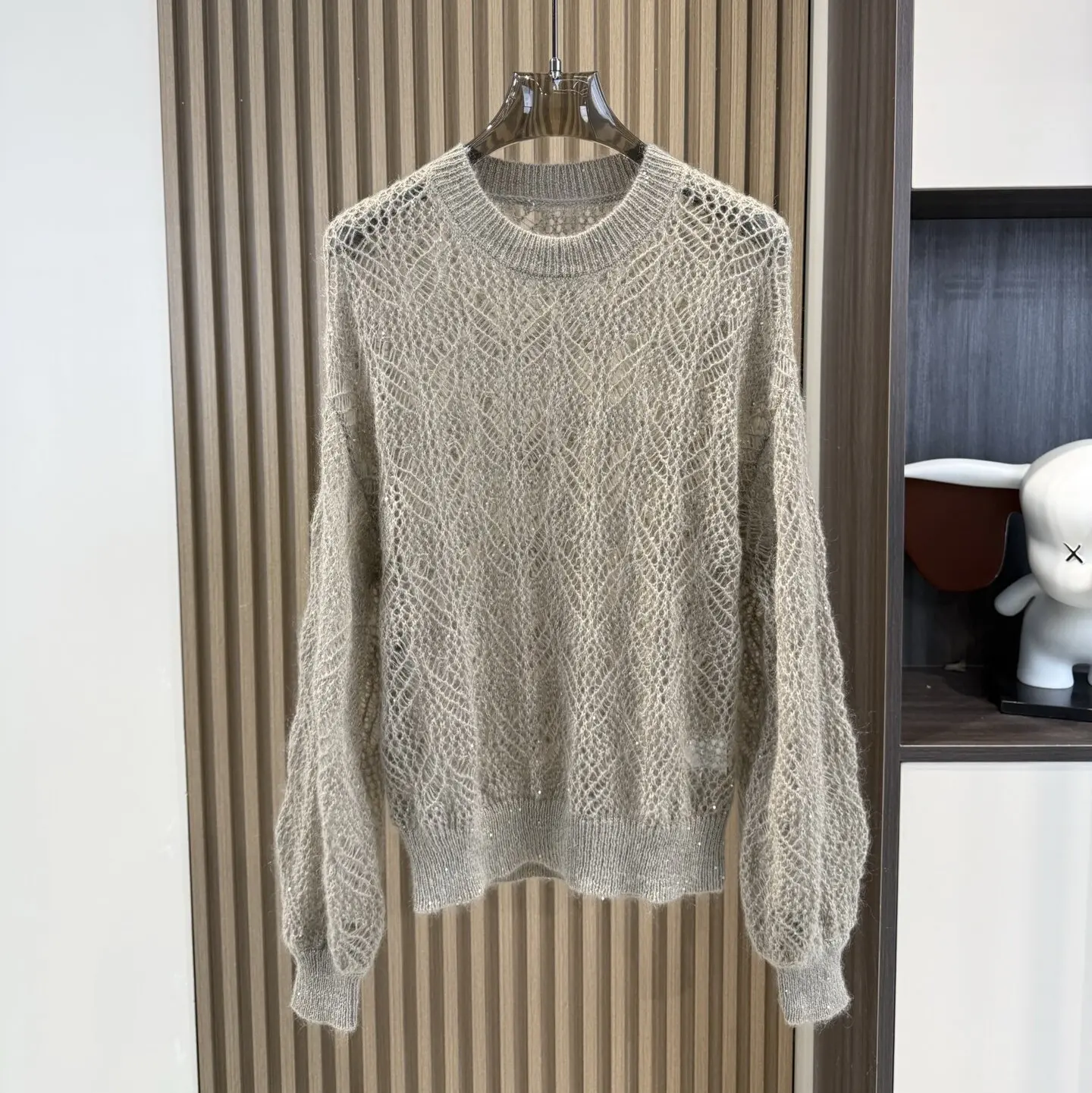 2026 Women's Sequin Crew-Neck Cut-Out Knit Long-Sleeve Top
