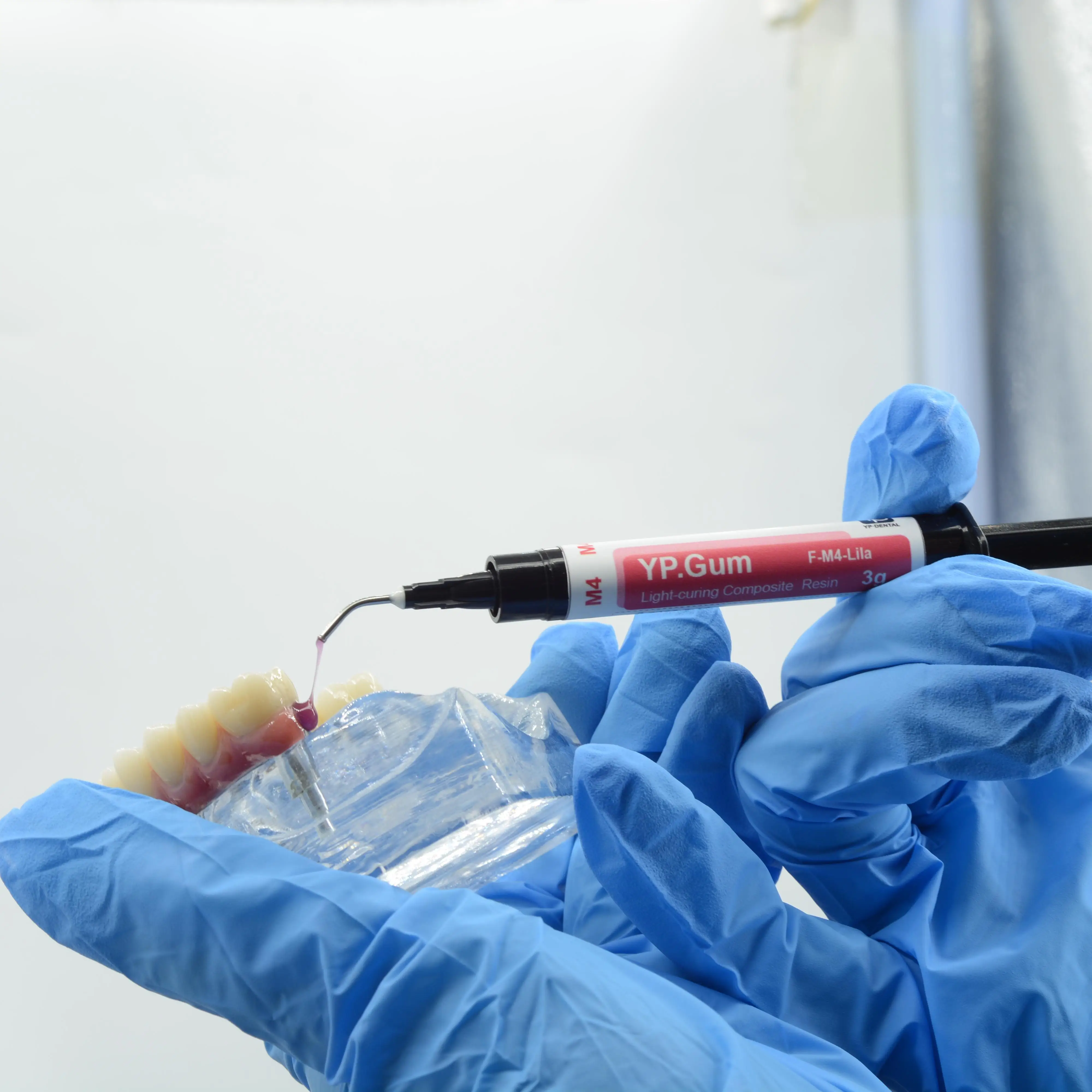Pink Dental Composite Resin Light Curing Gingival Ceramic Porcelain Material for Dental Laboratory Use