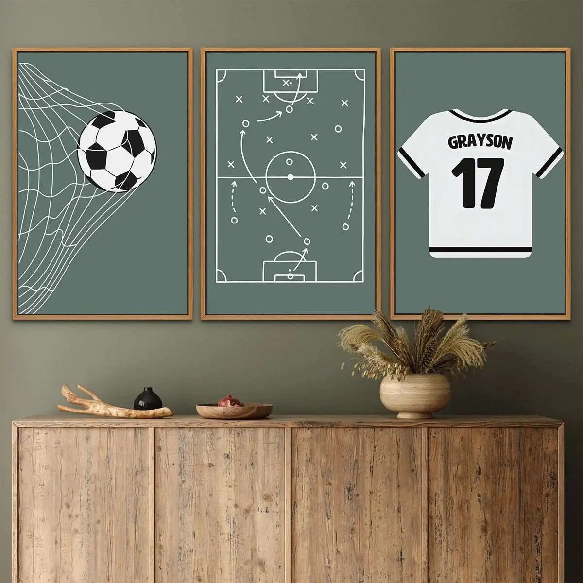 اسم ورقم مخصص لوحة فنية جدارية مخصصة بطابع كرة القدم، أخضر ناعم، مجموعة ملصقات قابلة للطباعة مكونة من 3 قطع، ديكور المنزل والنادي
