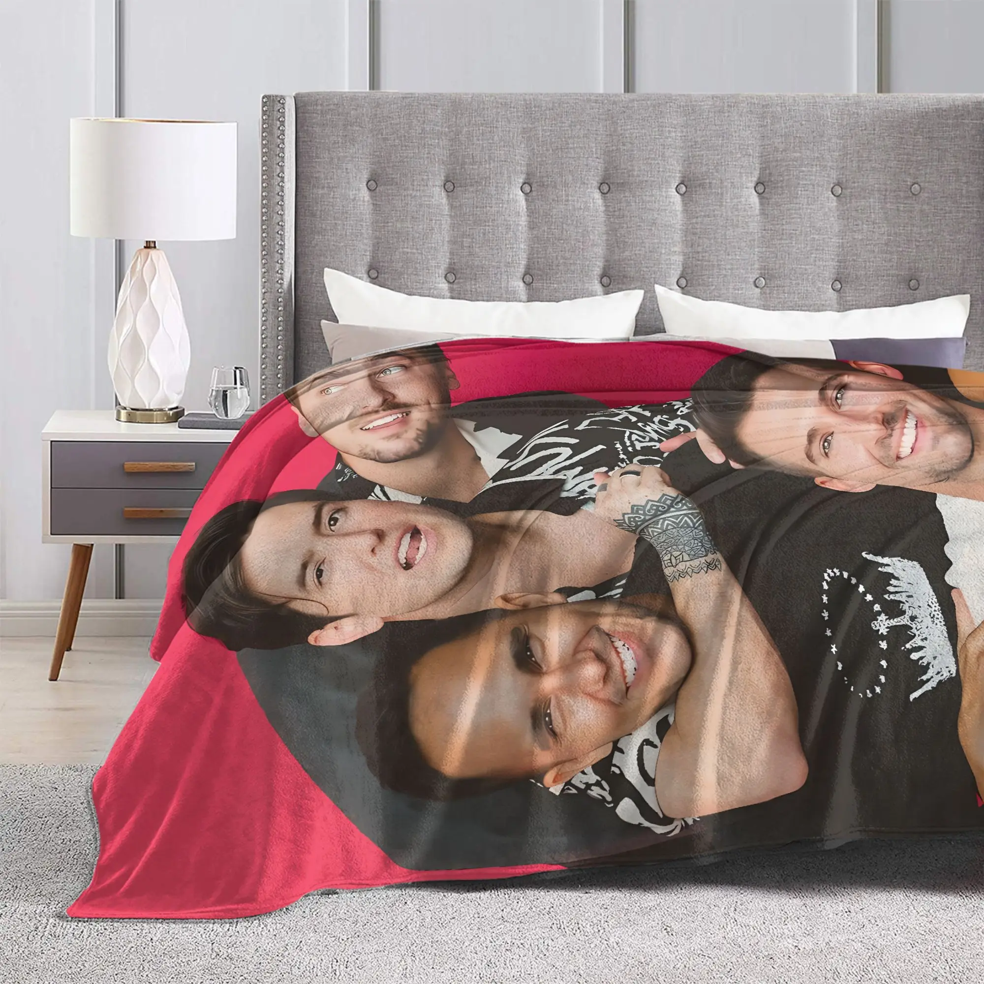 Soft BlanketChild Travel Big Time Rush Band Throw Blanket Flannel Bedspread For Couch Chair Sofa Bed Graphic Sofa Bed Cover #3
